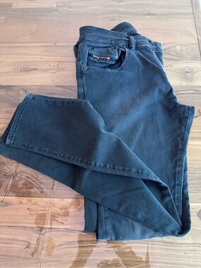 Diesel Men's Straight Jeans in Black